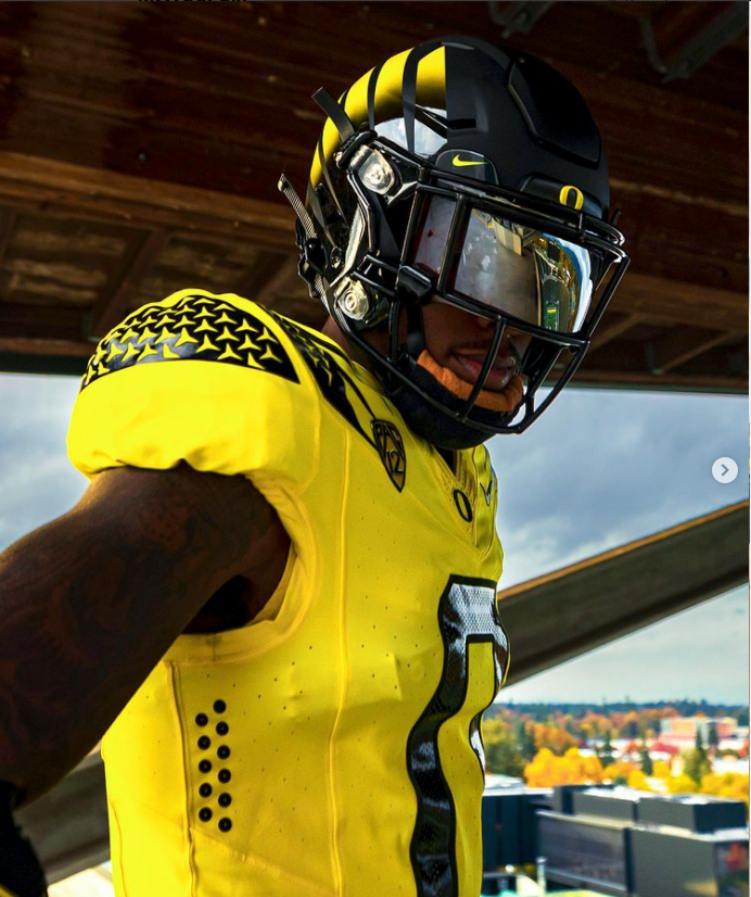 Oregon Football Releases Green and Black Uniform Combination for Week 4 vs. Colorado  Buffaloes - Sports Illustrated Oregon Ducks News, Analysis and More