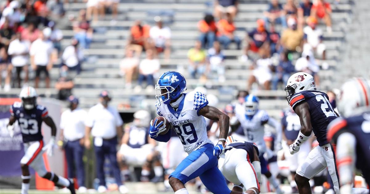 Auburn pulls away in fourth quarter for 2913 win over Kentucky