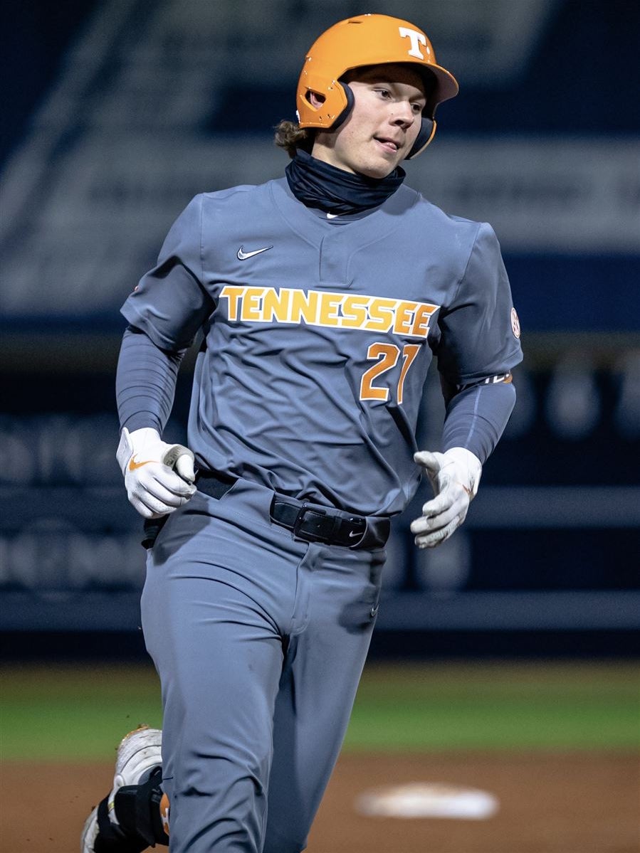 BASEBALL: No. 16 Tennessee tops Georgia Southern in opener, 5-3