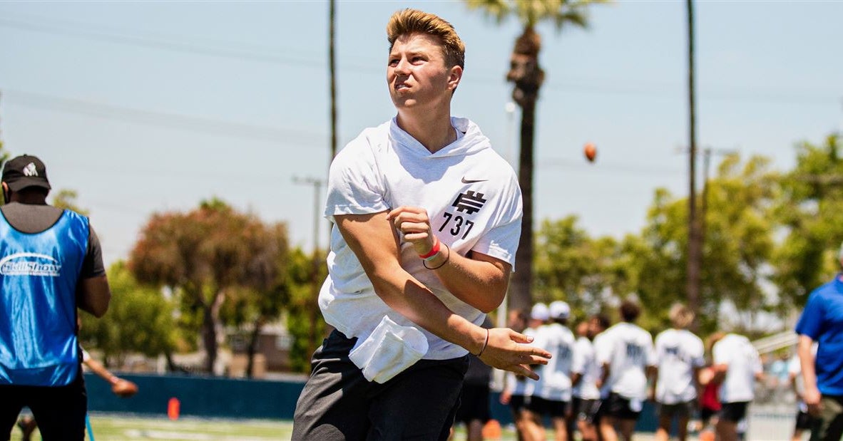 Huskies add to their quarterback room ahead of the 2024 season