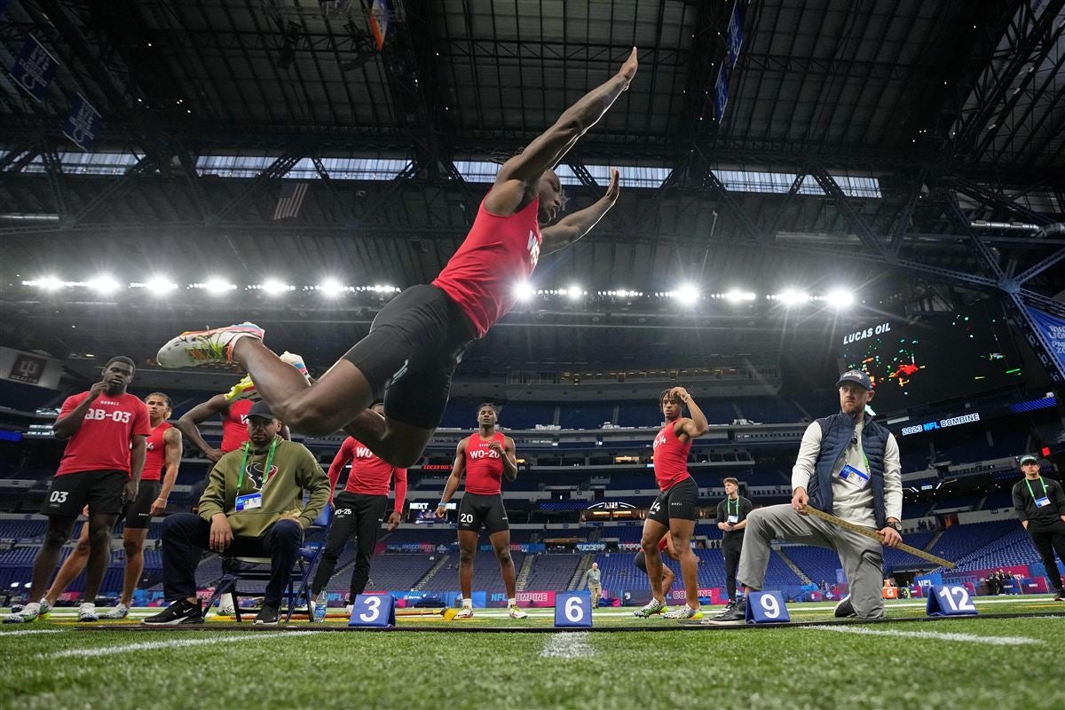 280lb Pitt DT Calijah Kancey Breaks Aaron Donald's 40-Yard Dash Record