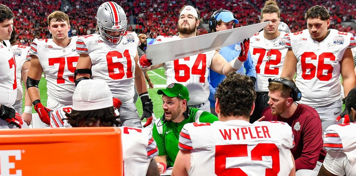 Justin Frye Helping Paris Johnson Jr., Dawand Jones Maximize Potential at  Tackle Before What Could Be Their Final Season at Ohio State