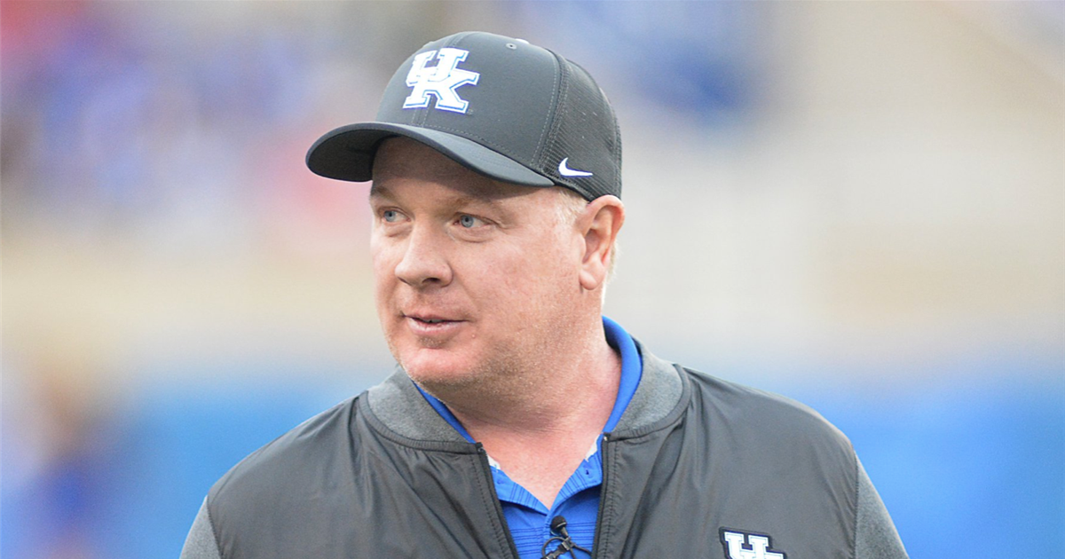 Kentucky announces contract changes for Mark Stoops