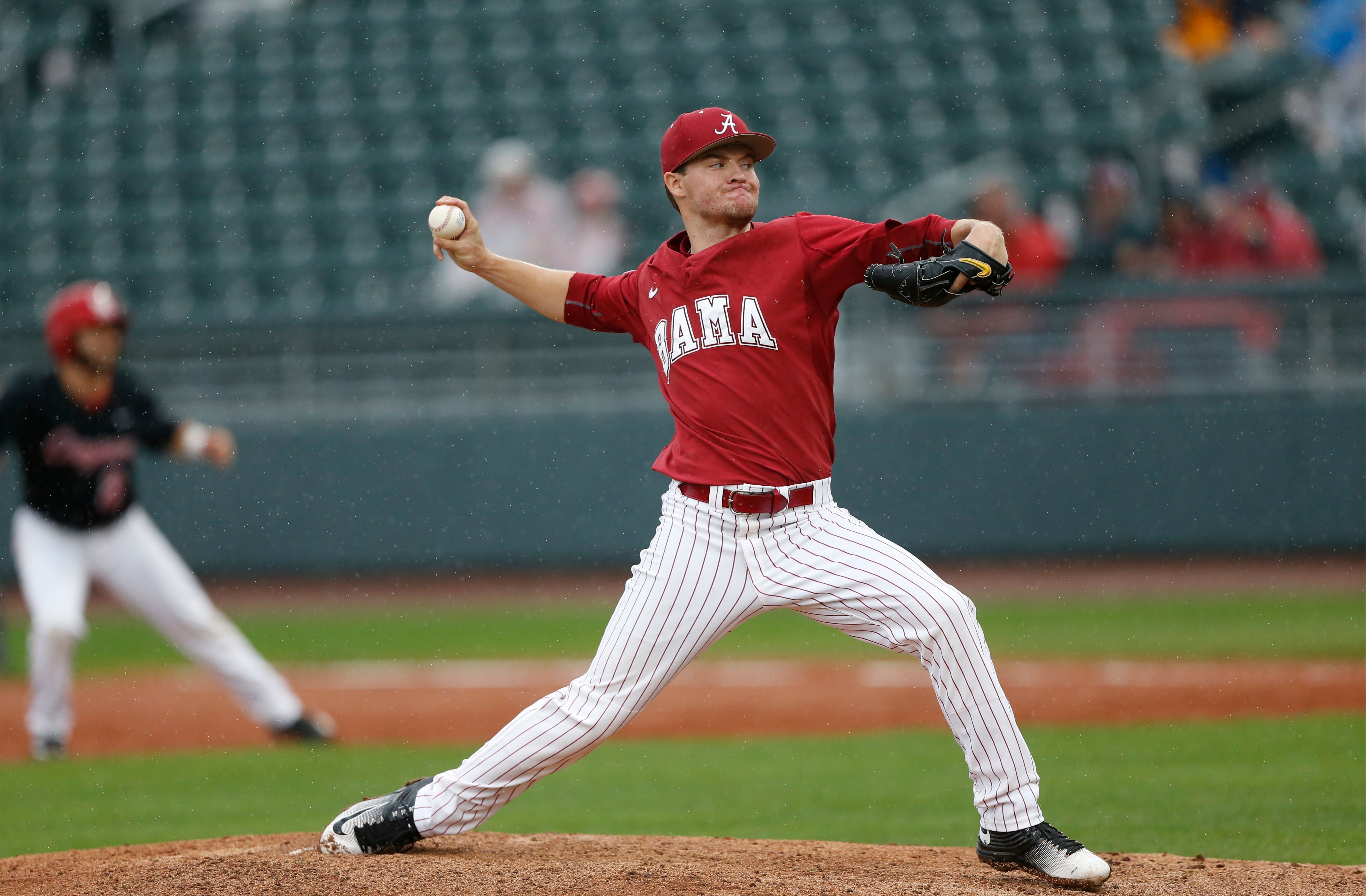 Alabama Baseball Rolls Over Boston College, Advances to Super Regional for  First Time Since 2010 - Sports Illustrated Alabama Crimson Tide News,  Analysis and More