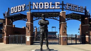 Diamond Dogs maintain top-ten status in national rankings after a lost weekend