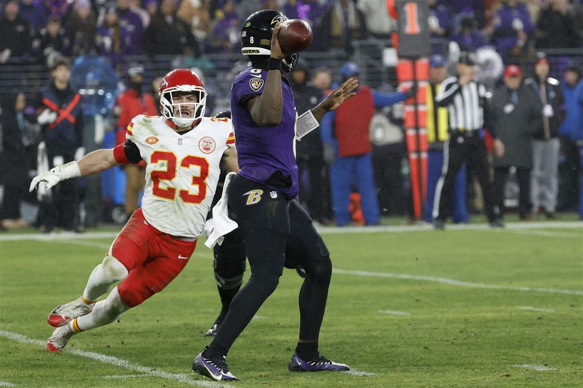 Fort Wayne native Tranquill, Chiefs shut down Ravens to clinch AFC