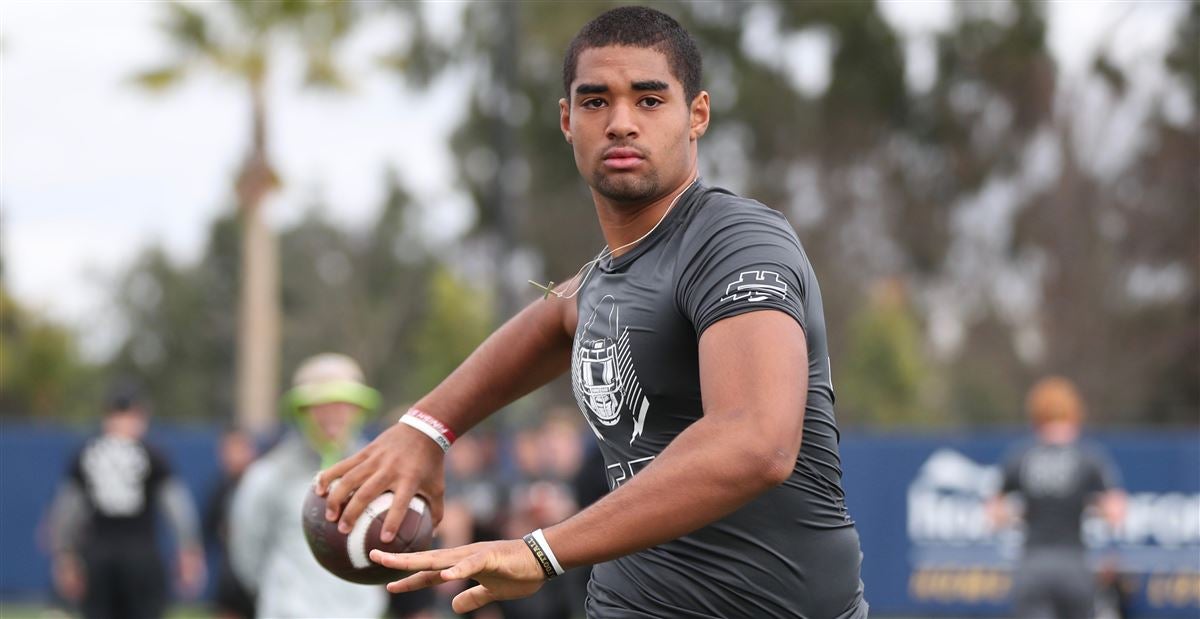 Reaction After Five Star Qb Dj Uiagalelei Commits To Clemson