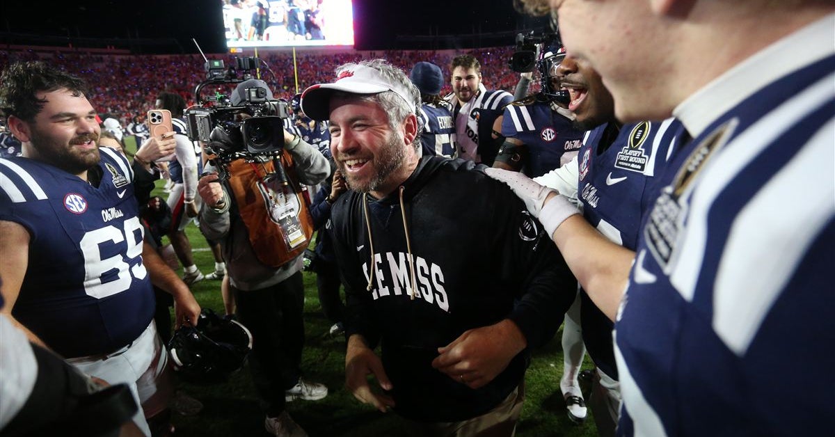 Pete Golding, Trinidad Chambliss lead 10 weekend thoughts after Ole Miss rolls Tulane in first round of CFP