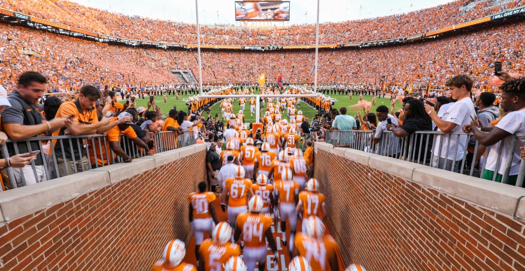 College football Top 10 teams by average home game attendance during 2021 season