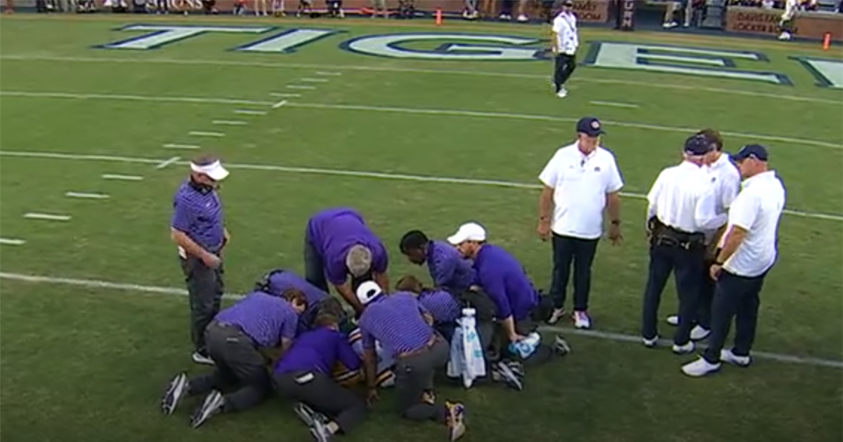 LSU football's Sevyn Banks carted off field after suffering apparent