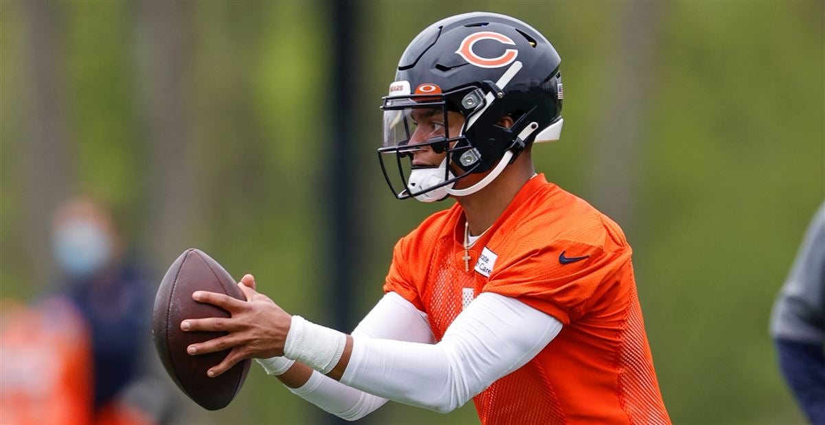 Bears starting RB Justin Fields 'a freakish athlete to say the least'