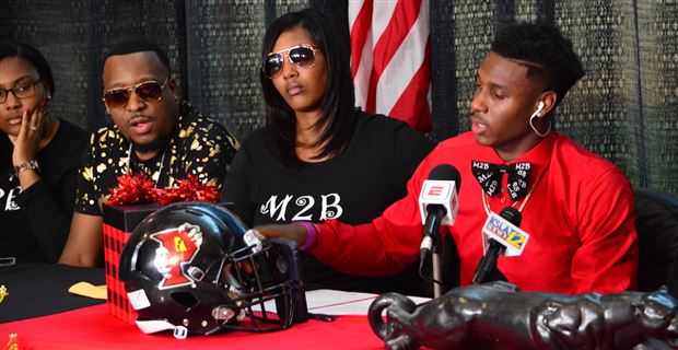 Photos: Terrace Marshall signs with LSU