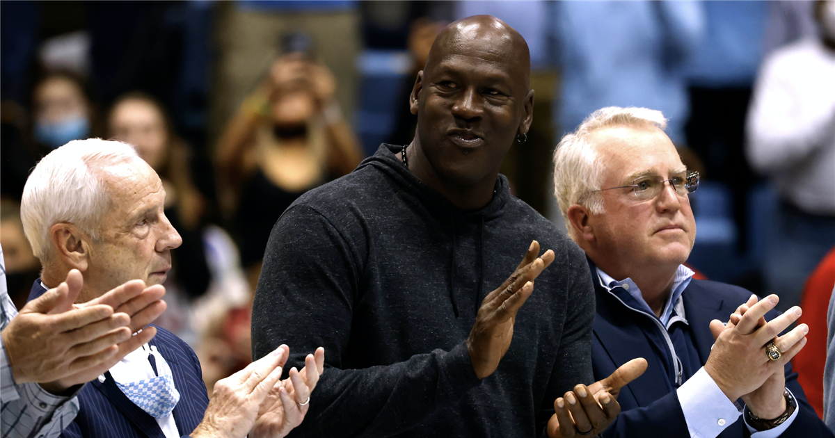 kenny smith and michael jordan unc