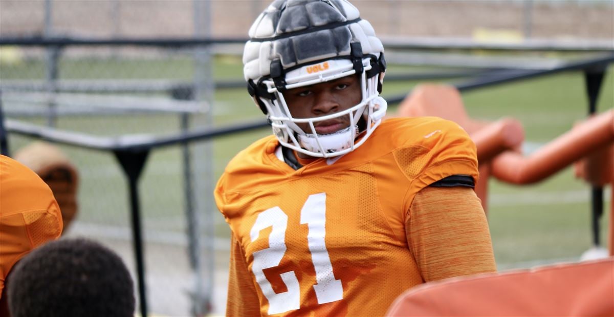 Vols double number of receivers with receptions from 2021 opener