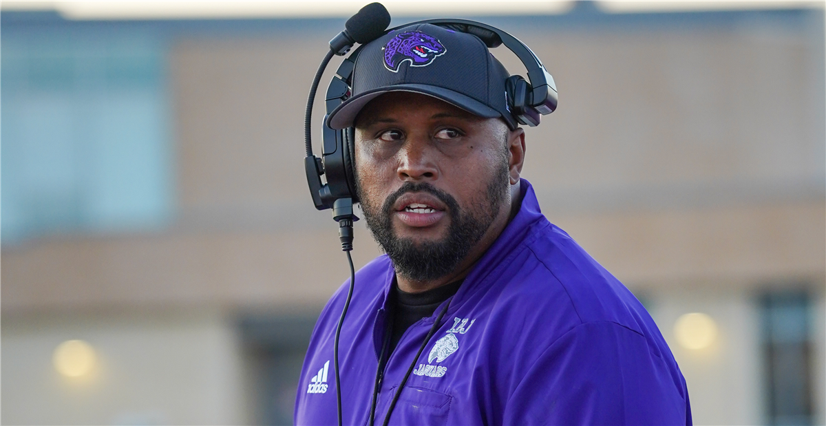 SOURCES: Austin native Jahmal Fenner expected to be named as new Director of High School Relations at Texas - Vimarsana News