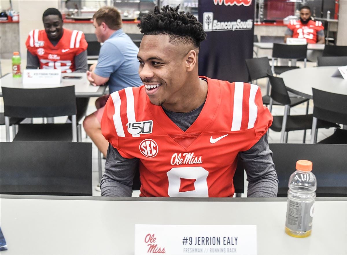 Jerrion Ealy: 3 facts on the Ole Miss football running back