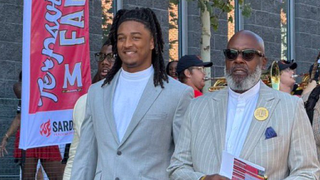 Mike Locksley defends Malik Washington, calls on other Terps to help their slumping quarterback