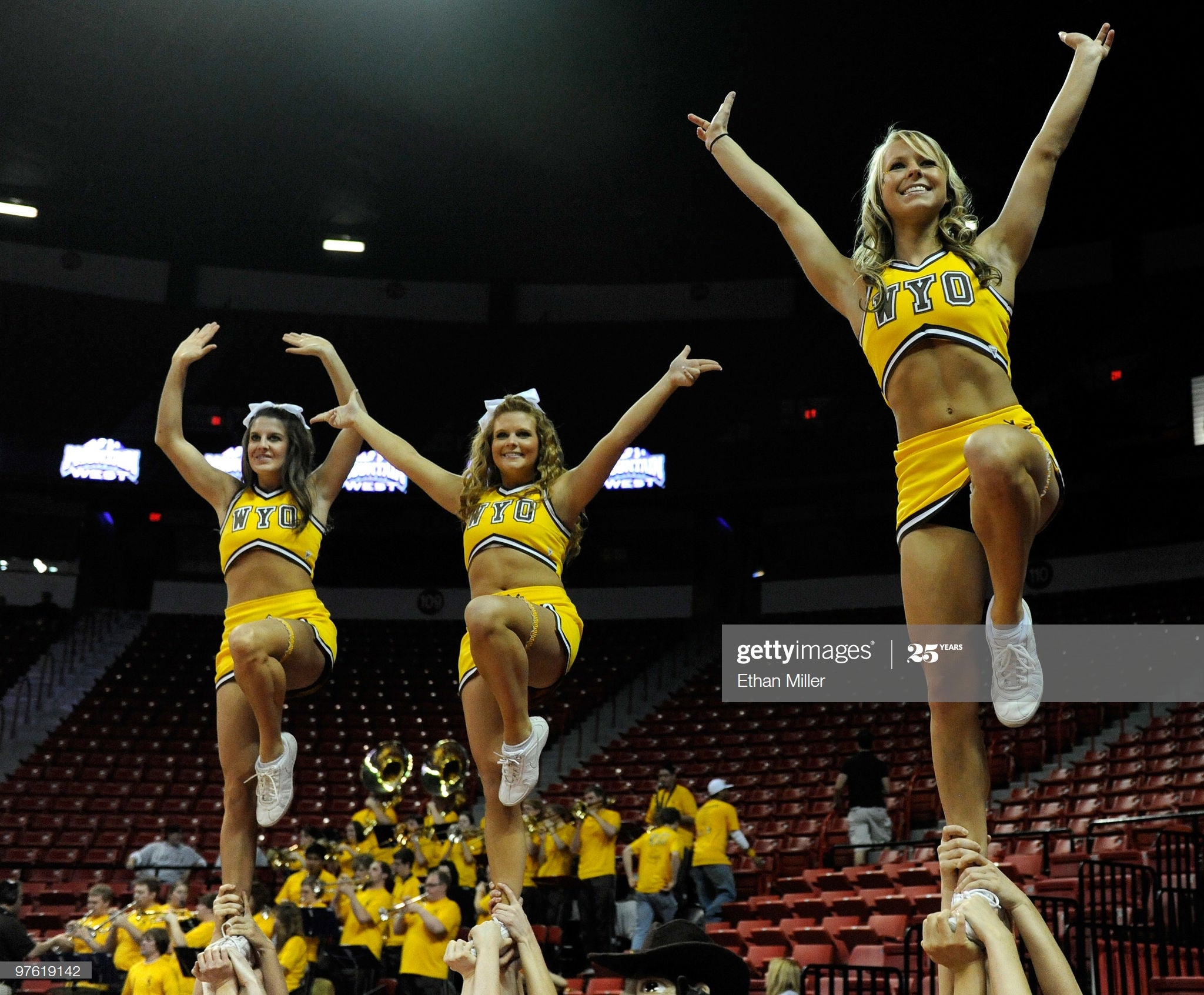 Hottest Cheerleaders in the Mountain West?