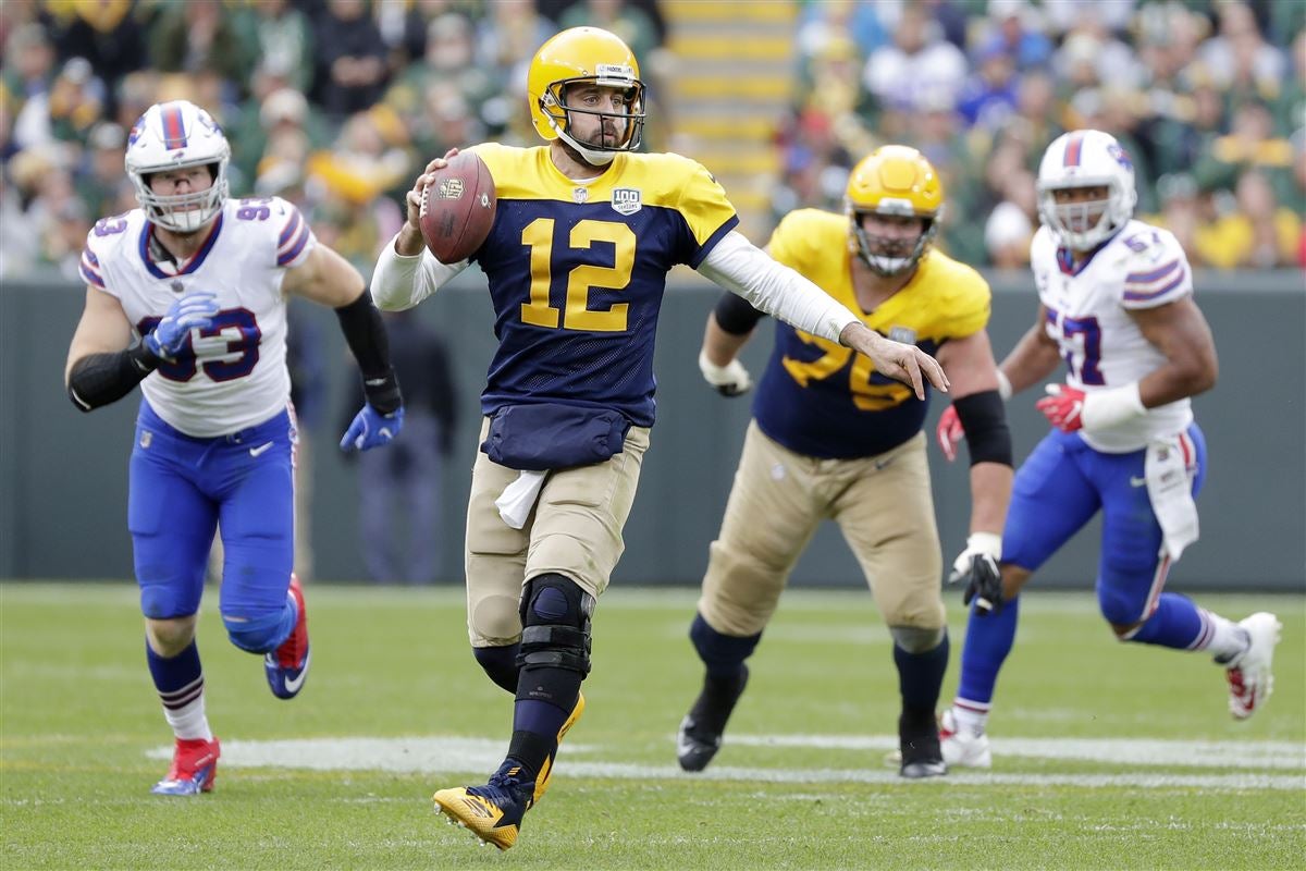 Rams brace for same 'amazing' Aaron Rodgers in frigid Green Bay