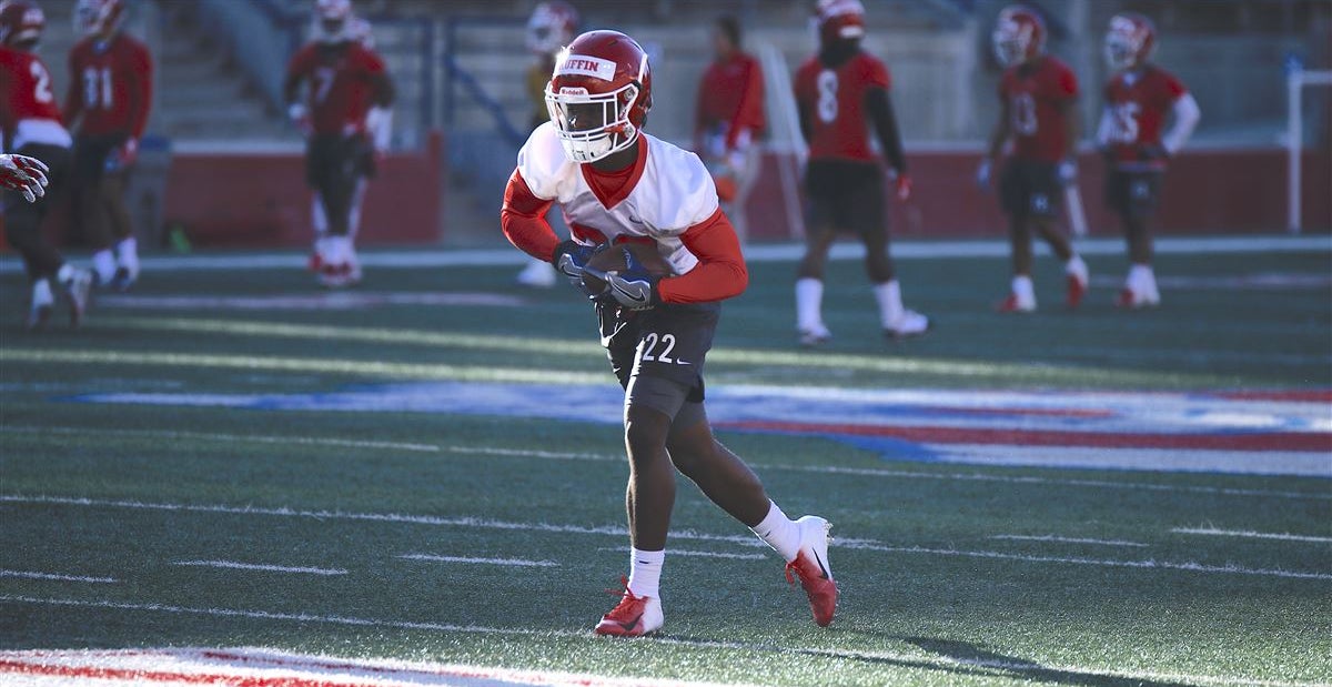 Photo Gallery New Fresno State players and coaches in spring