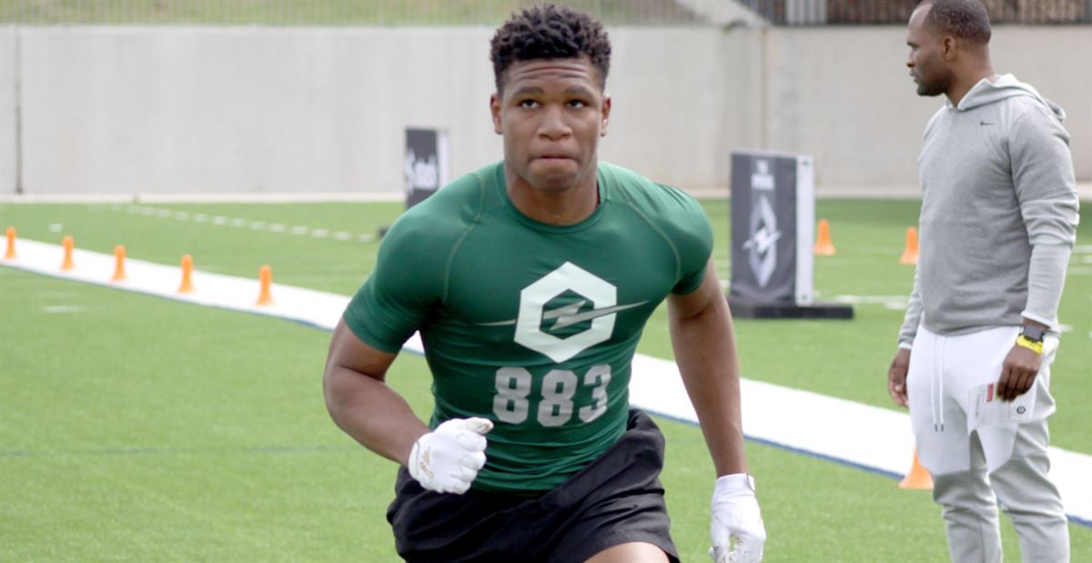 Avery Morris, Charlotte, Linebacker