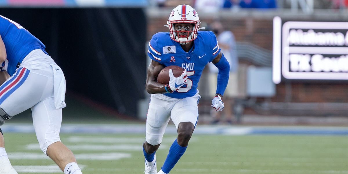 SMU wide receiver Danny Gray runs a route against Navy during the