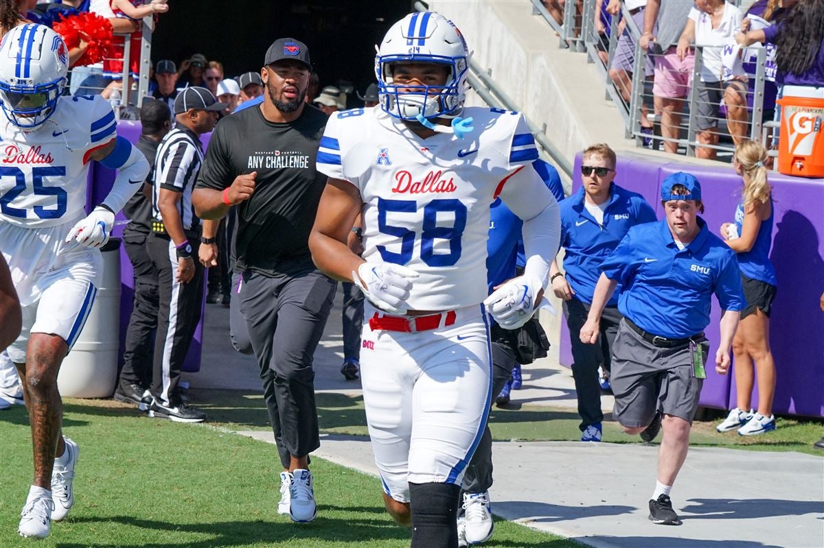 SMU DL Smith ready for another kind of rivalry game against Charlotte