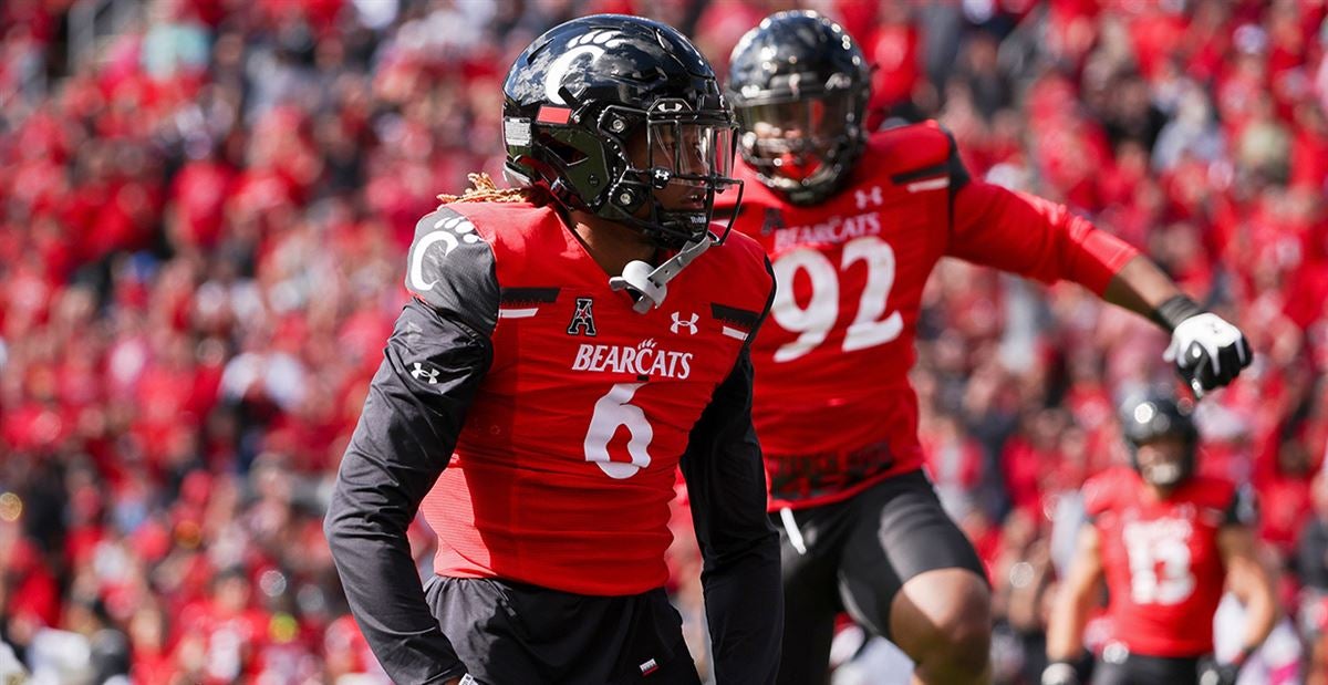 Chiefs select Cincinnati S Bryan Cook at pick No. 62