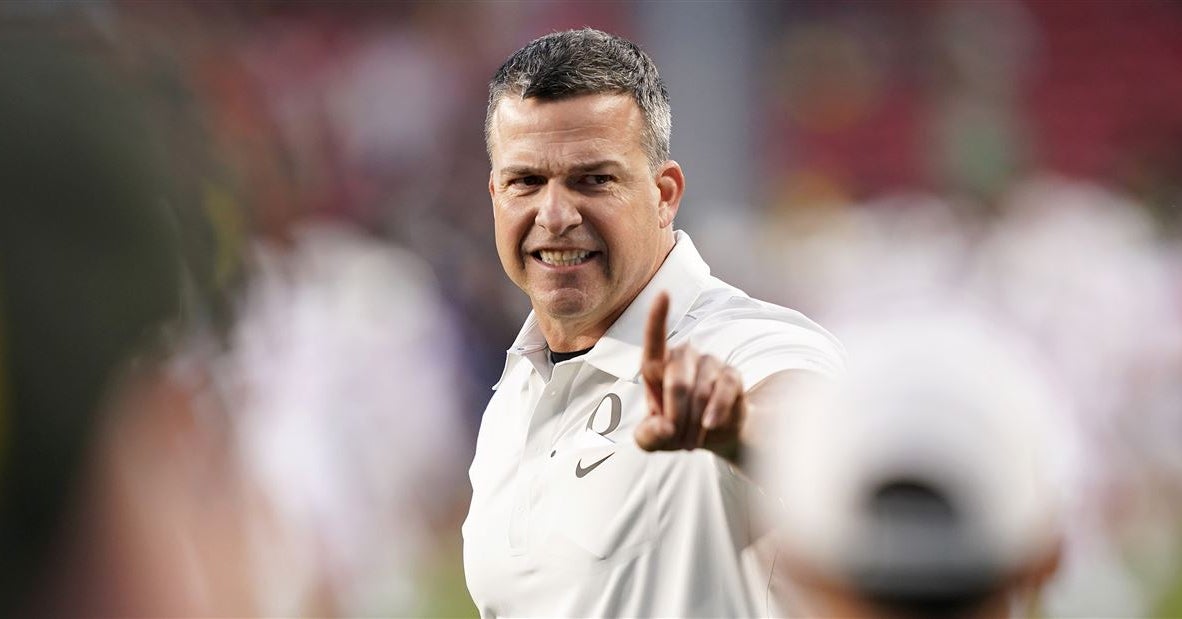 Cristobal declares offense winner of first spring scrimmage