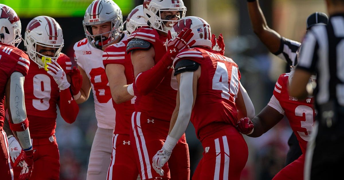 Wisconsin’s Defensive Anchor: Inside Linebackers