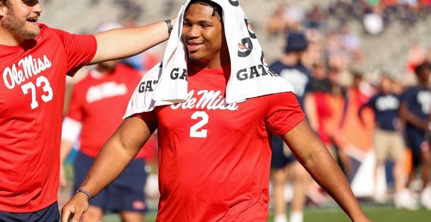 College football&rsquo;s 10 highest-paid positions based on NIL earnings