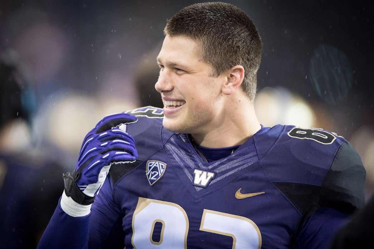 Former Husky QB Jake Haener thinks he'll 'stack up with some of the top  guys' at NFL combine