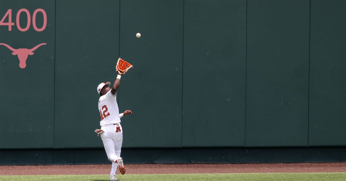 How Texas baseball's defensive transformation shined through in blowout win over Tarleton State