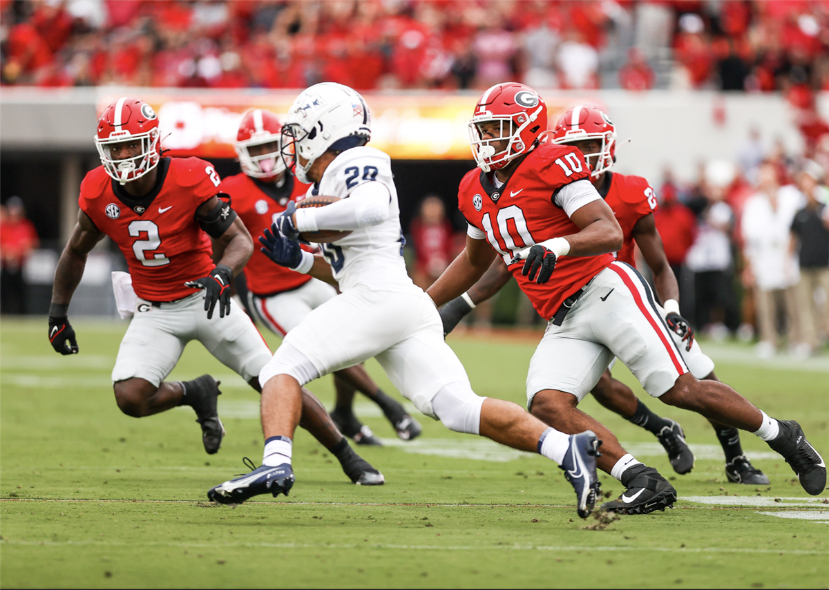 Georgia Football: The Bulldogs Defense Still Coming Together After ...