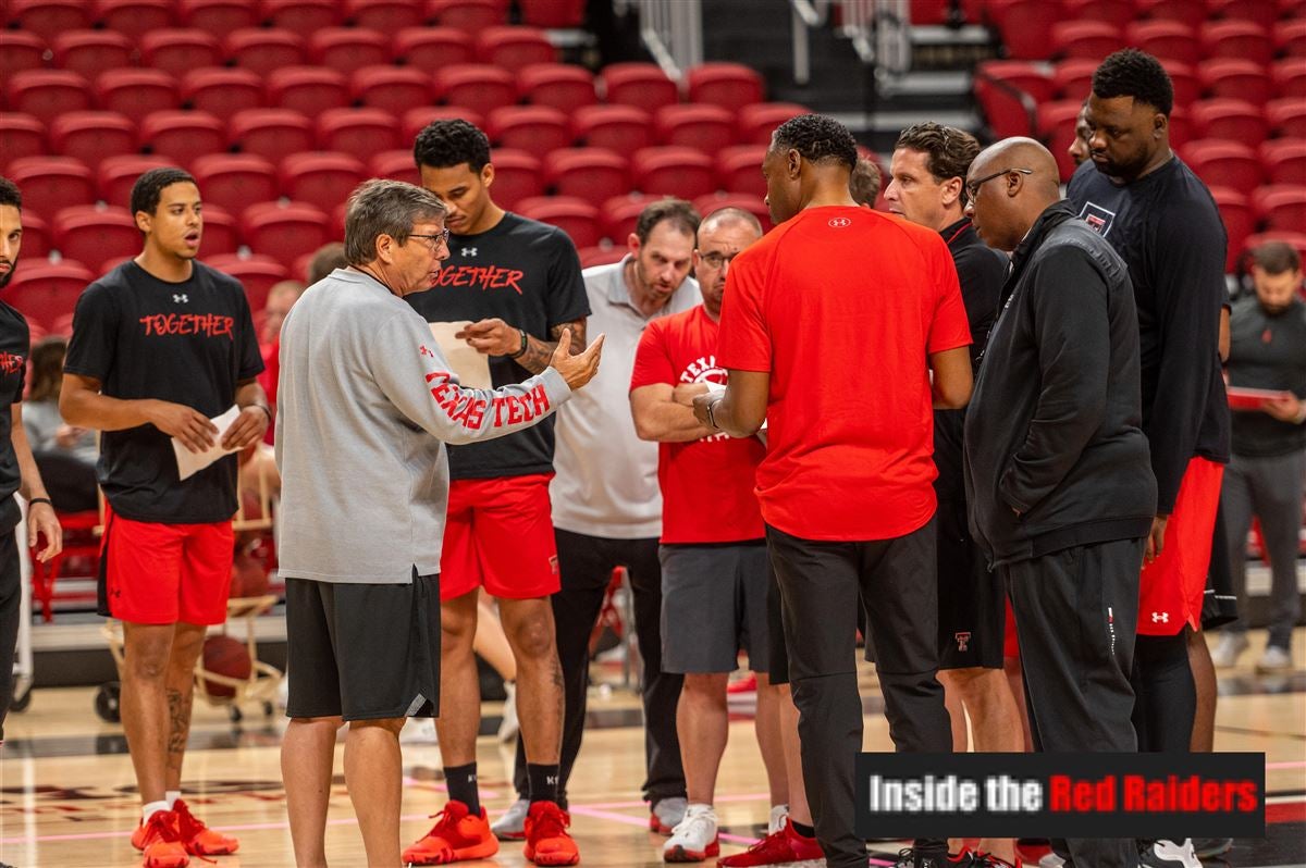 Farewell Coach Adams