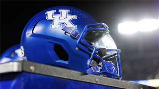 CatsPause Home Kentucky Wildcats Basketball Football Recruiting