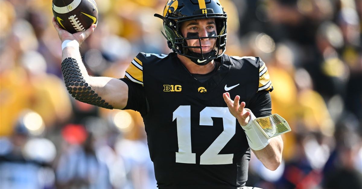 Iowa Football Hawkeyes release depth chart ahead of Maryland