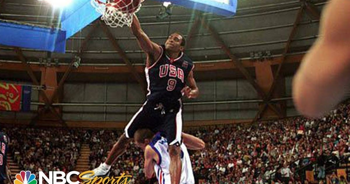 Vince Carter Remembers His Dunk Over 7-Footer Frédéric Weis Vince Carter Remembers His Dunk Over 7-Footer Frédéric Weis