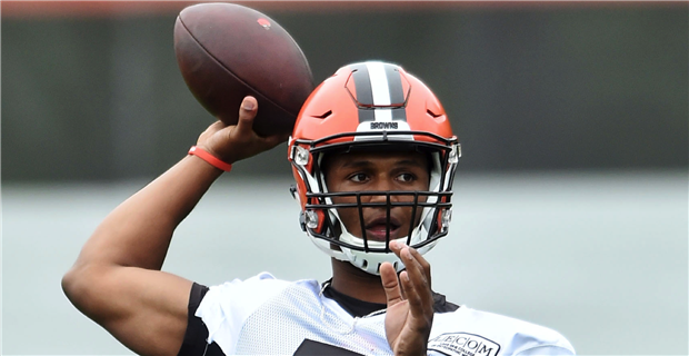 Browns sign DeShone Kizer