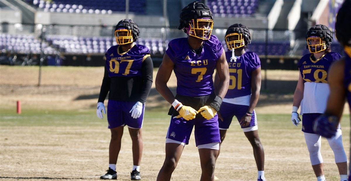 Versatile 2022 LB Sam Dankah commits to ECU