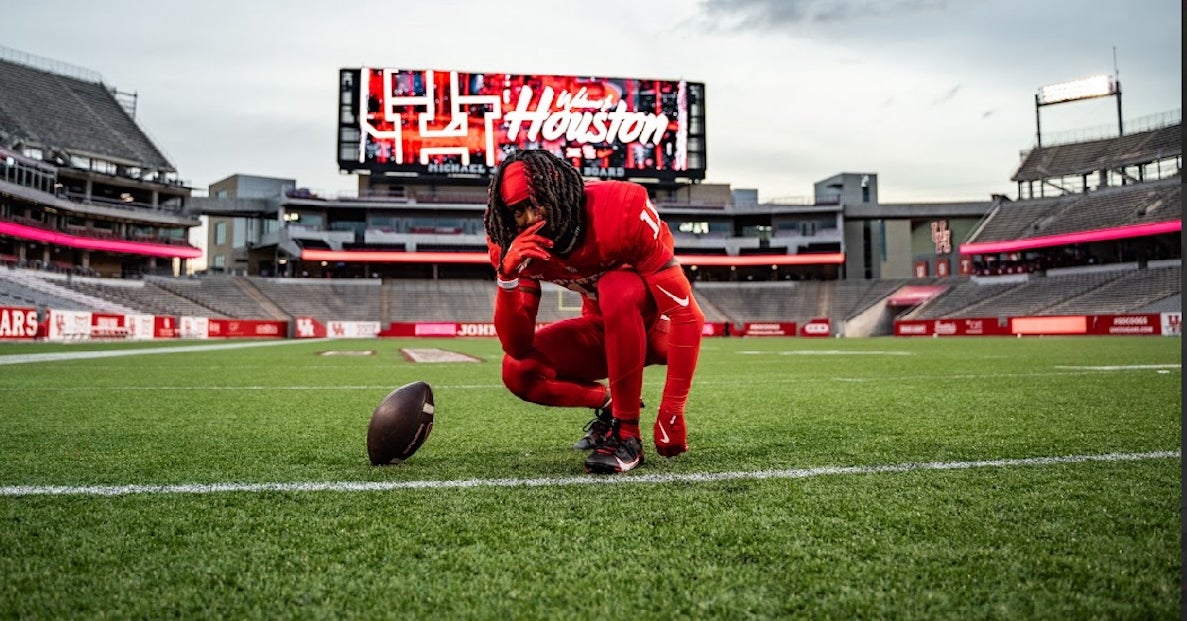 https://s3media.247sports.com/Uploads/Assets/915/172/13172915.JPG?width=1200&height=628&crop=1.91:1&fit=cover