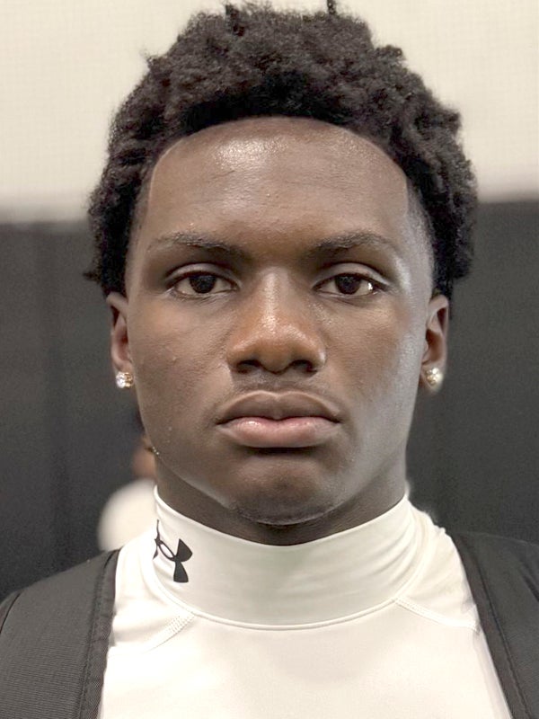 Zyon Robinson athlete image