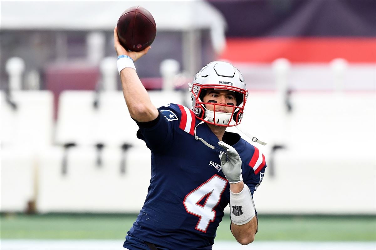 Behind Bailey Zappe, Bill Belichick's Patriots move to 5-0 with  non-first-round QBs making first starts