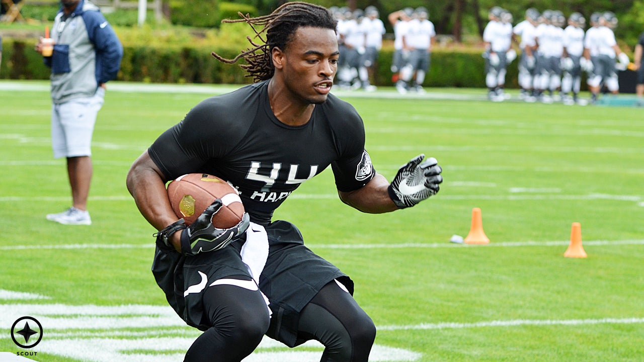 Najee Harris still undecided? Mom wore Cal gear at the Army All