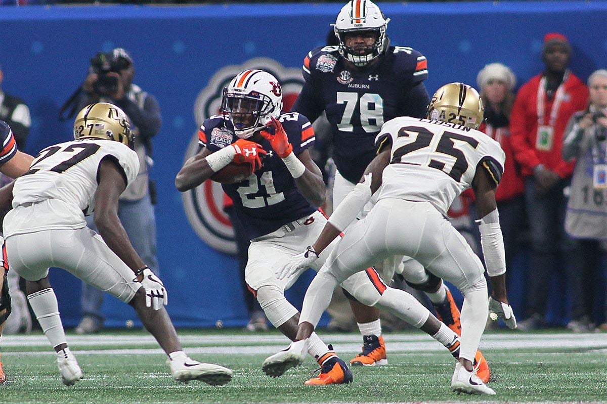 Facing Auburn's Kerryon Johnson is no day at the beach - The Athletic