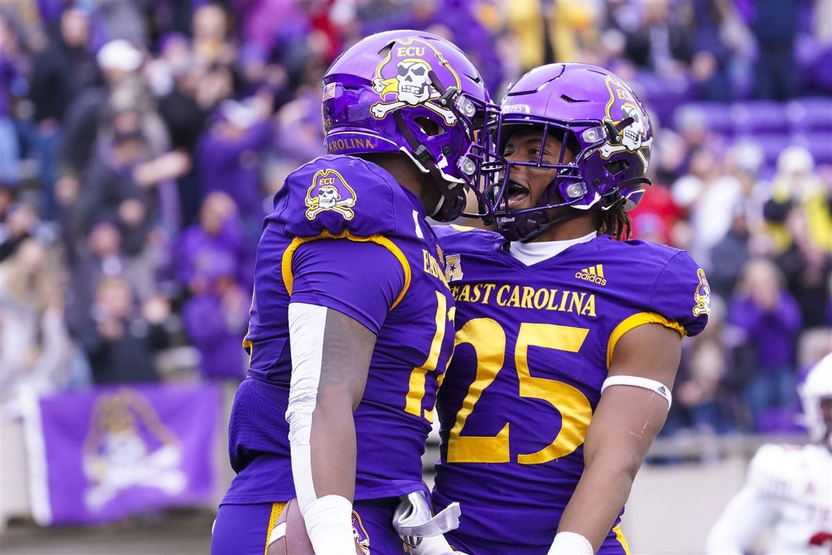 Pirate Radio ☠️ on X: HOT READ: Fernando Frye, @TylerSnead11 &  @Jonnboyyoungg , three former East Carolina student-athletes, have earned  membership into the 2022 National Football Foundation Hampshire Honor  Society.  https