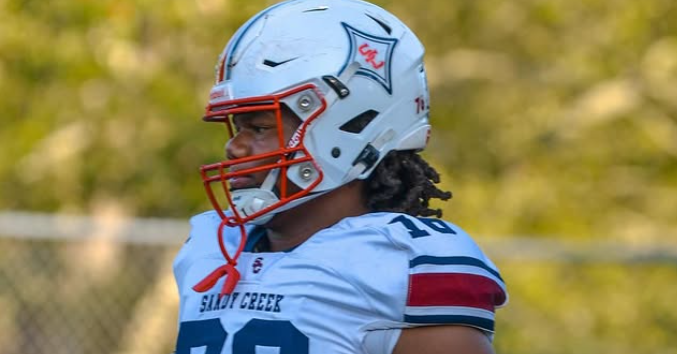 BREAKING: Georgia lineman publicly commits to WVU Football