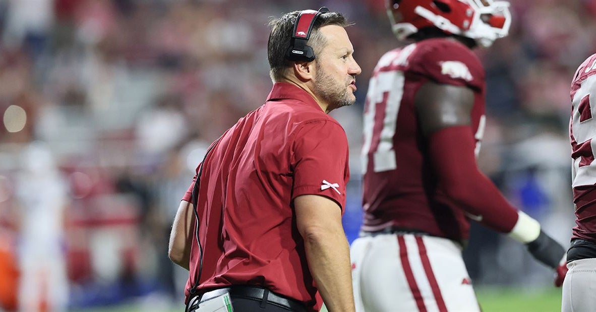 Can Razorbacks find identity in College Station against spiraling Aggies?