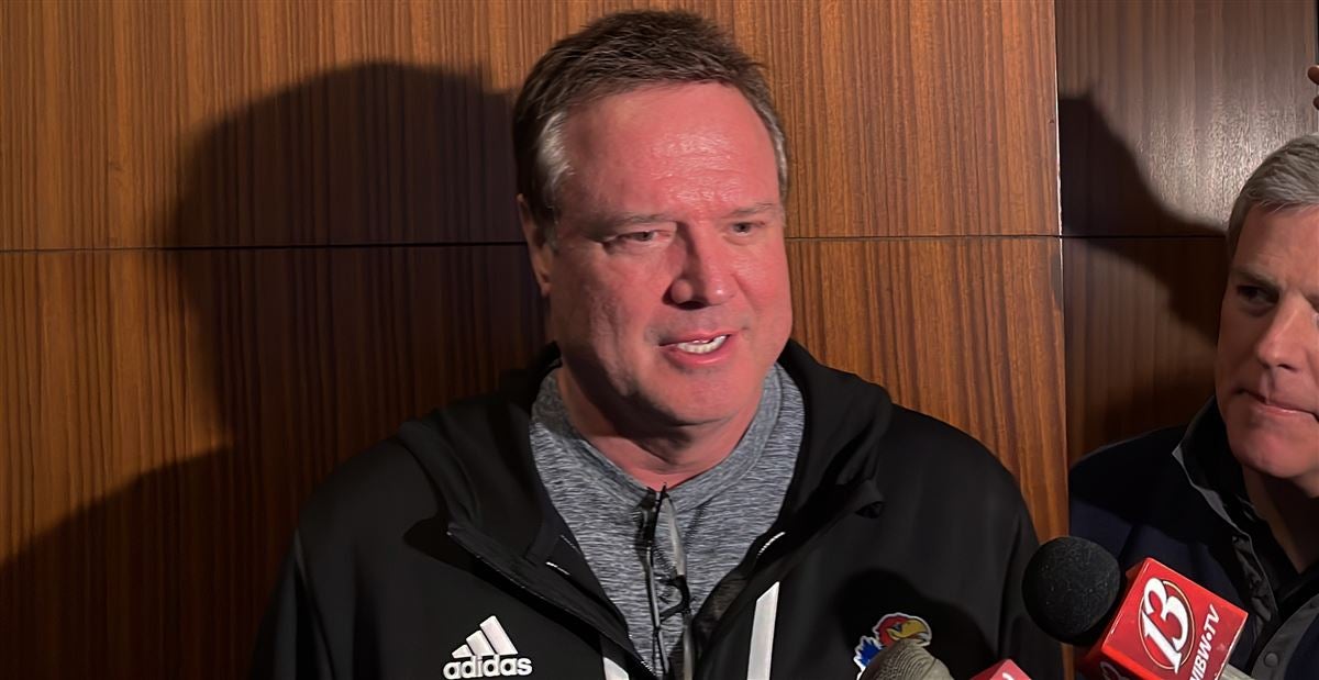 WATCH: Bill Self Speaks Upon KU Basketball's Arrival In Chicago