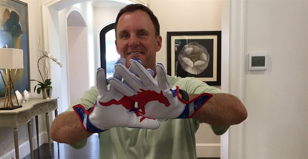 Smu football sale gloves